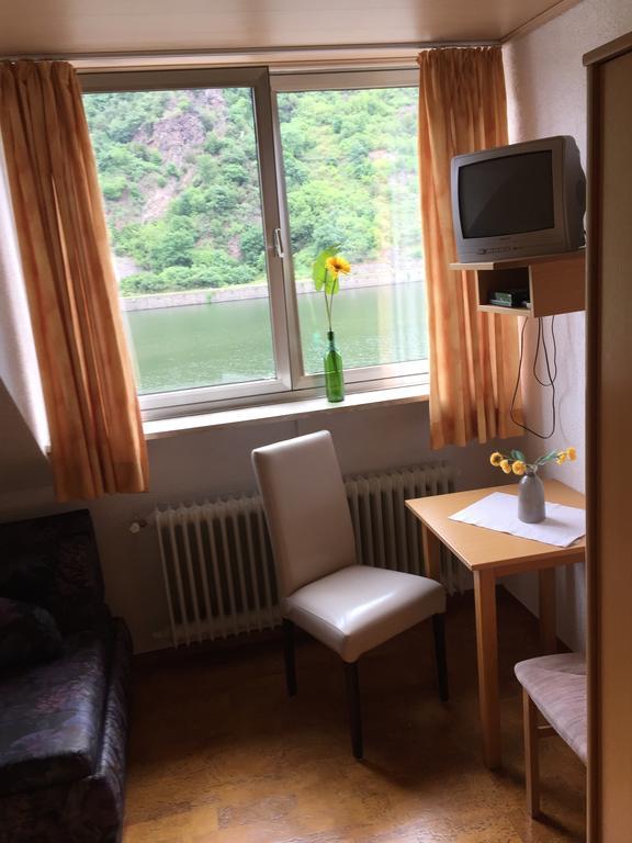 Pension Cafe-Braun Loef Luaran gambar